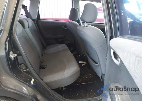 2010 Honda Fit из США, поврежденный, VIN JHMGE8G21AC038986